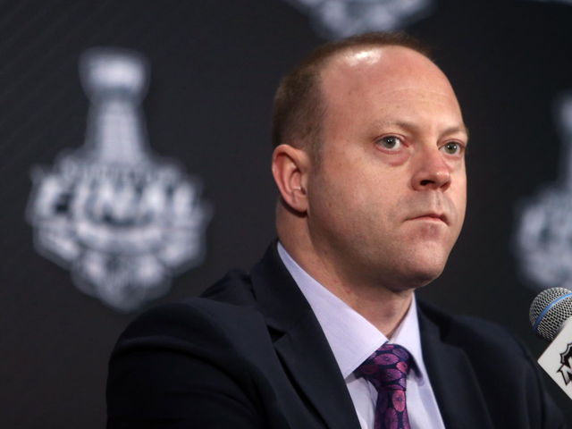 Blackhawks sign GM Stan Bowman to 3-year extension