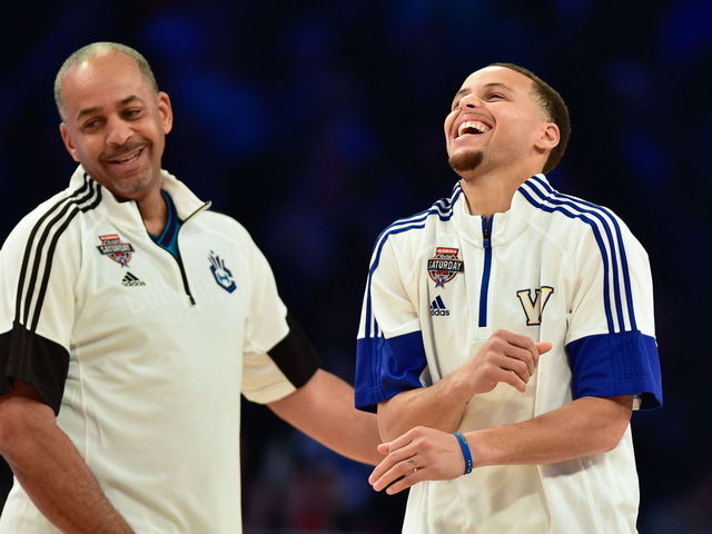 VIDEO: 12-year-old Steph Curry balls against dad Dell in Toronto