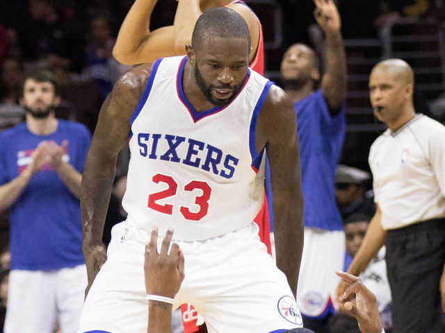 76ers send reeling Wizards to 6th consecutive loss