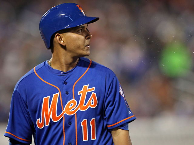 Mets officially release Ruben Tejada