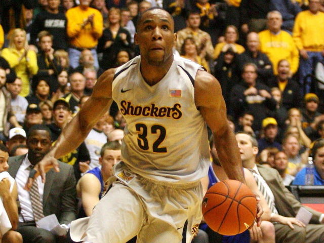 VIDEO: Wichita State's Tekele Cotton throws down windmill dunk in title game