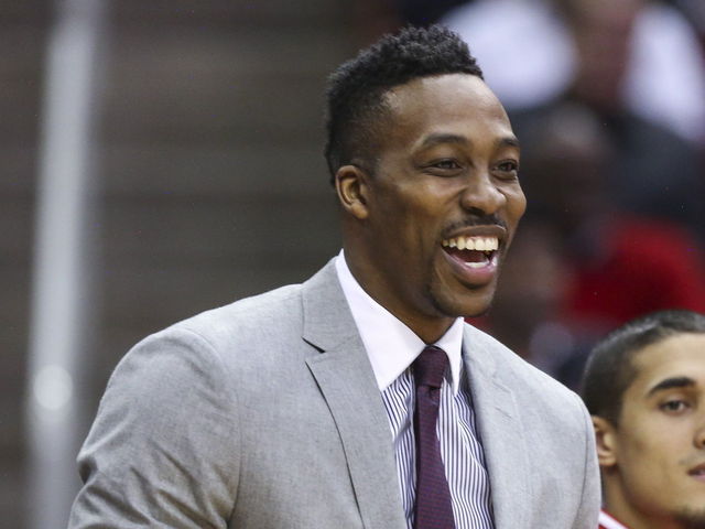 Dwight Howard slowly progressing in rehab from knee injury