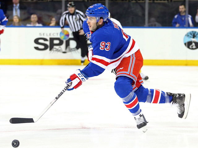 Report: NHL moves trade deadline to Feb. 29, 2016