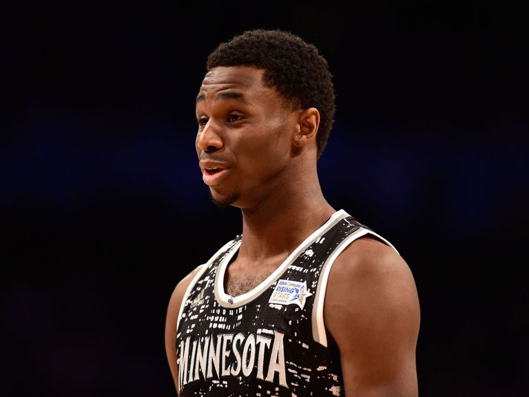 Wiggins, Smart take Rookie of the Month honors