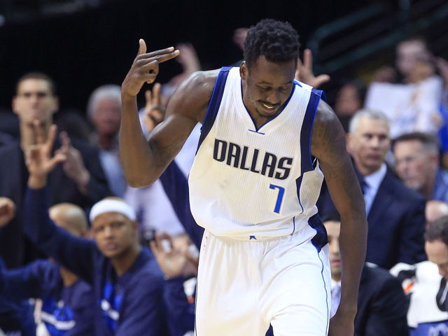 Report: Mavericks will look to trade Felton, use cap space to pay Aminu