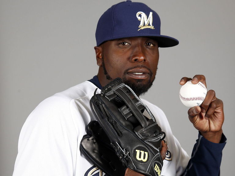 nike tennis classic ultra flyknit