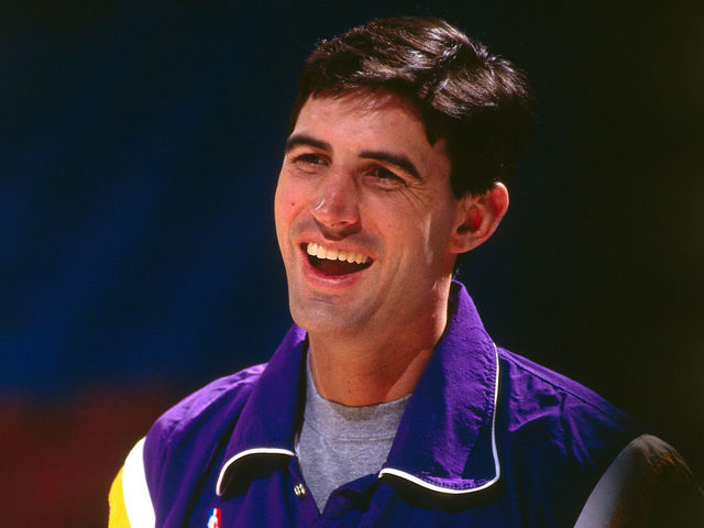 Former Bulls, Lakers player Jack Haley dead at 51