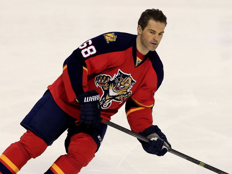 Panthers' Jagr passes Phil Esposito for 5th on career goals list