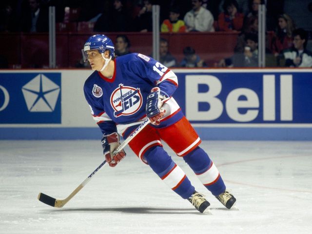 The 6 greatest rookie seasons in NHL history