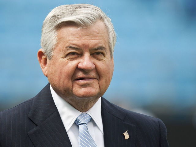 Report: Upset Panthers players to meet with owner about anthem rules