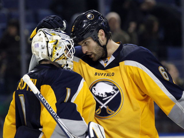 Sabres' Weber upset at fans cheering against team: 'This is a whole new low right now'