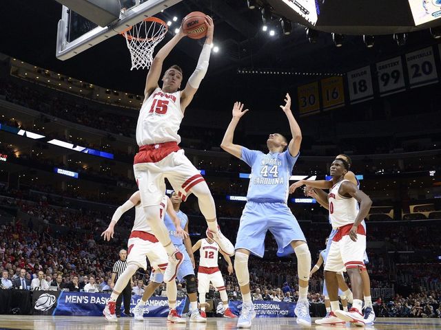 NCAA Tournament Prospect Watch: Towns scores 1 point, Dekker breaks out