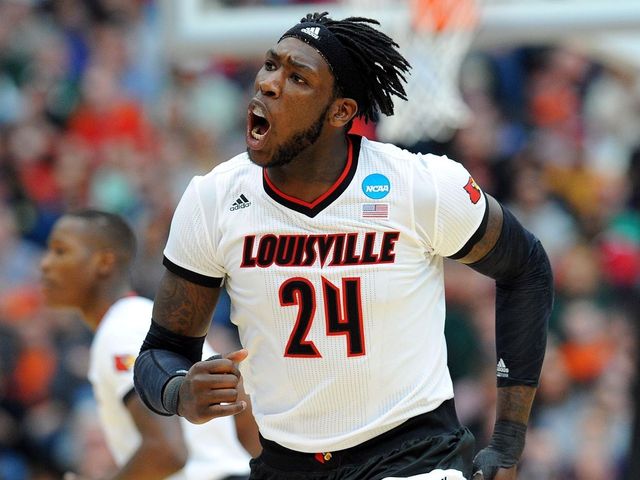 Film Room: Montrezl Harrell's dominant, versatile 1st half
