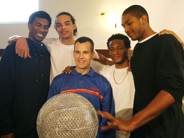 Report: Billy Donovan eyeing NBA job despite Florida extension