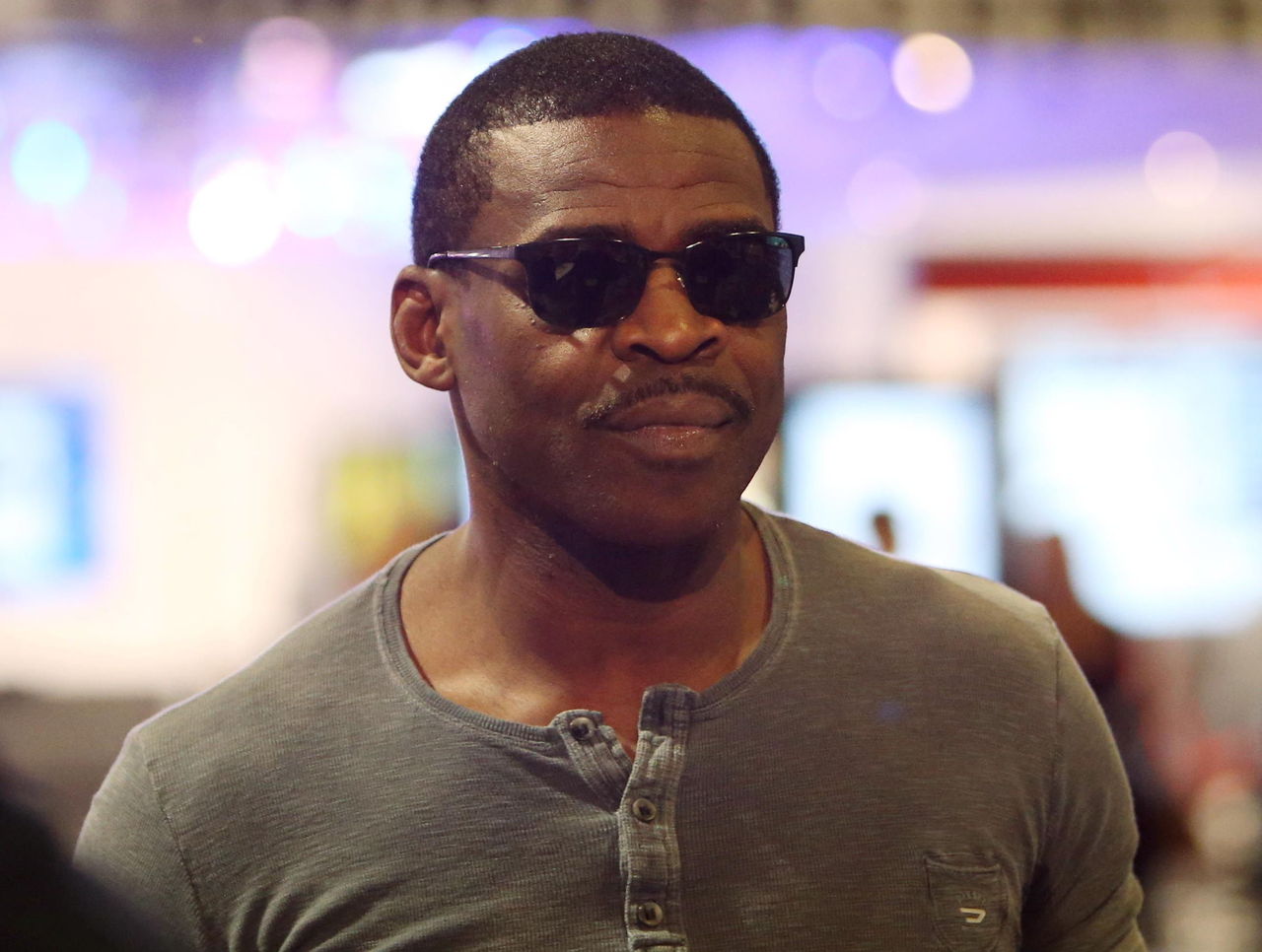 Michael Irvin gets PUMPED at NIT Championship! 