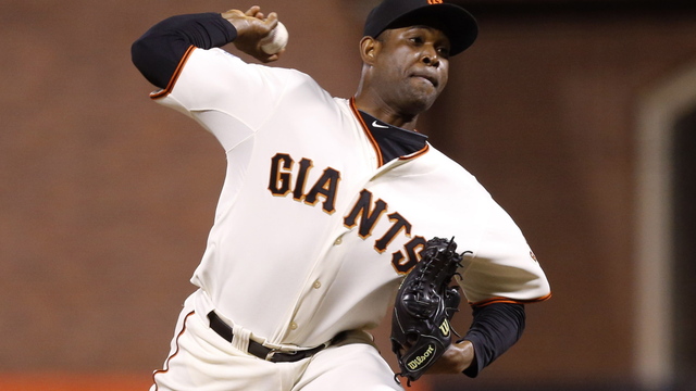 Giants closer Casilla to rest for a few days