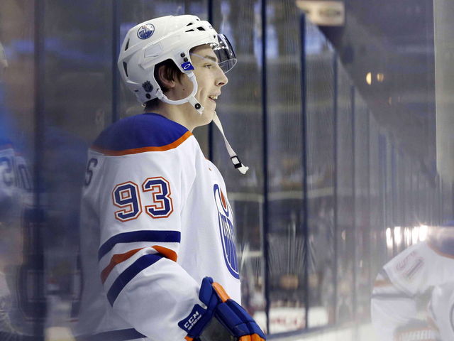 Oilers' Nugent-Hopkins out long-term with hand injury