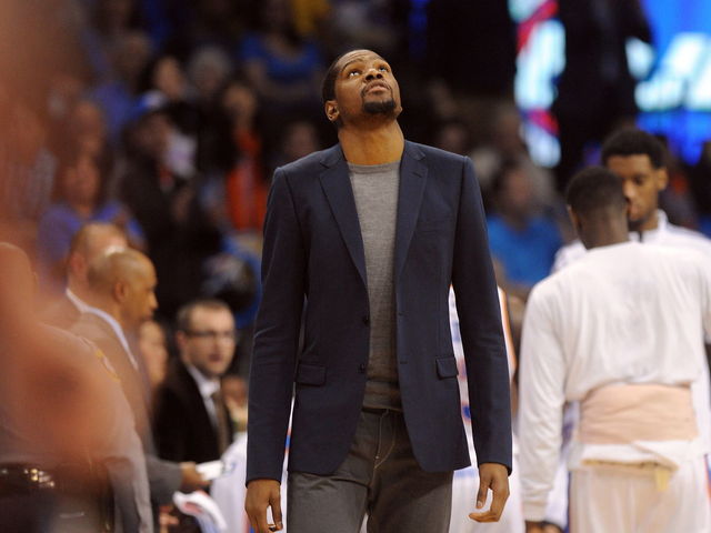 PHOTO: Durant takes in Thunder-Rockets, tells ESPN's Simmons to let Harden trade go