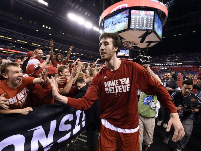 Frank Kaminsky named 2015 Naismith Player of the Year