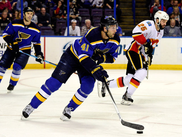 Blues' Bortuzzo will not return against Blackhawks