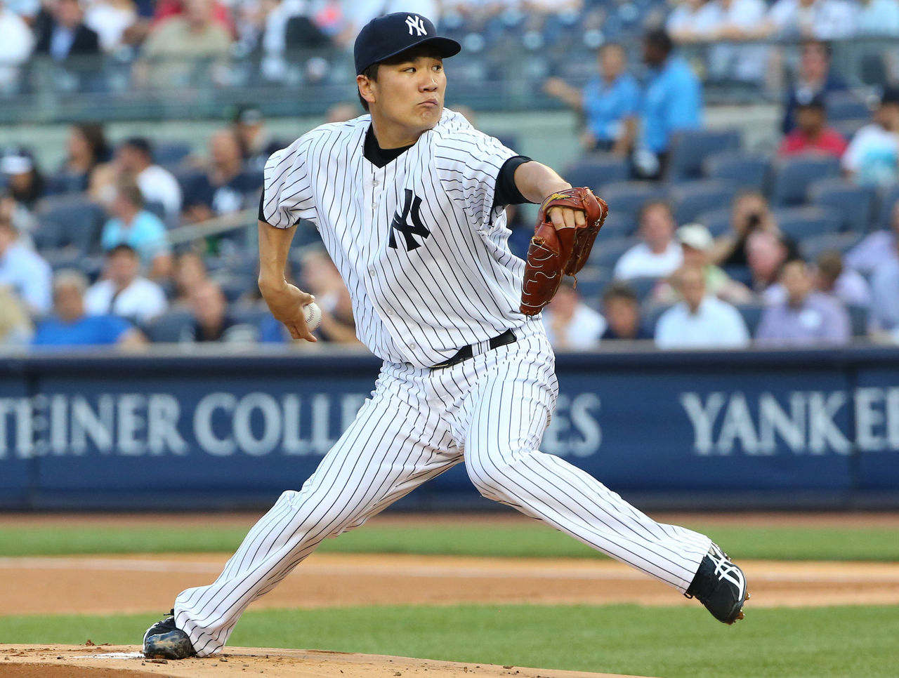 New York Yankees at Seattle Mariners: Masahiro Tanaka vs. Hisashi