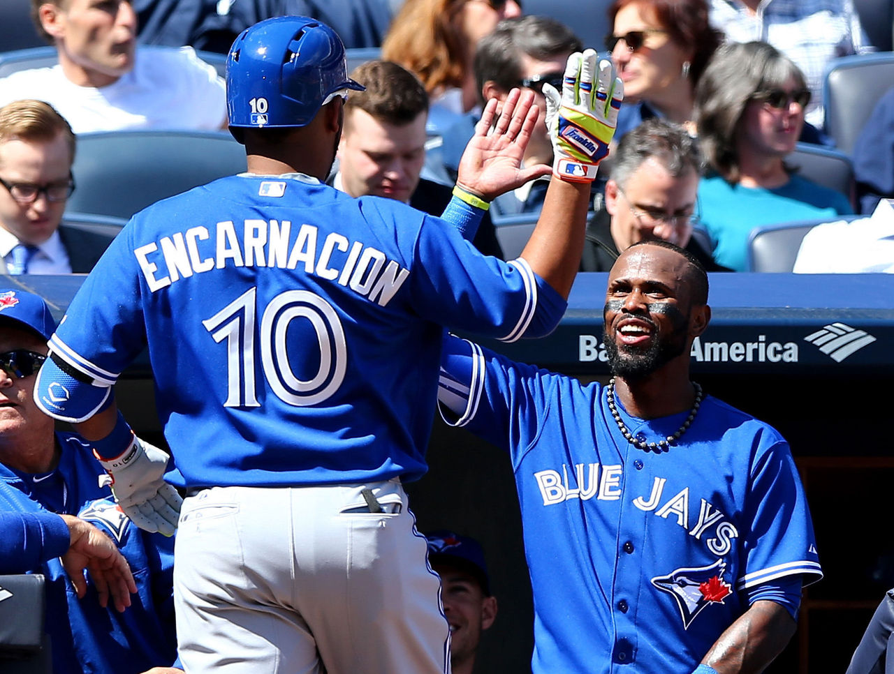 Toronto Blue Jays pitcher LaTroy Hawkins (32) during game against