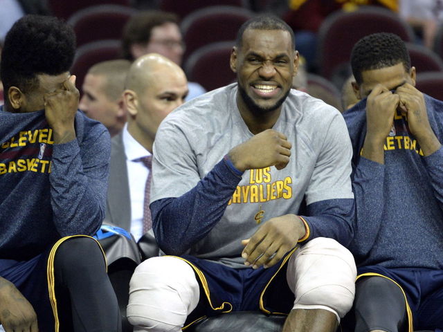 VIDEO: LeBron James has a real life 2K glitch