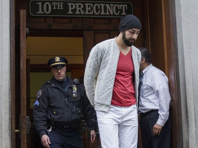Antic, Sefolosha will contest charges stemming from Copeland stabbing, out Wednesday
