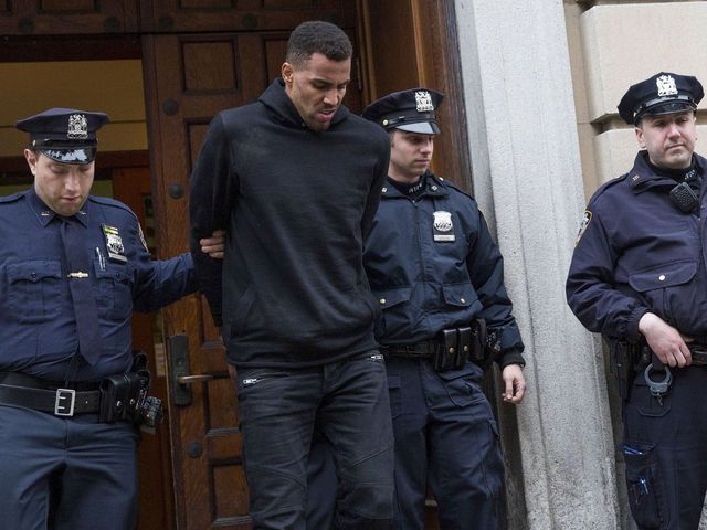 Hawks' Thabo Sefolosha blames police for season-ending injury in statement