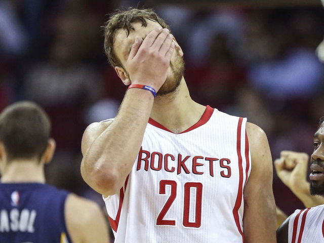 Rockets renounce Motiejunas, making him UFA