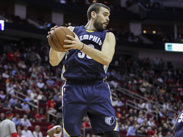 Gasol in, Conley out for Grizzlies on Monday