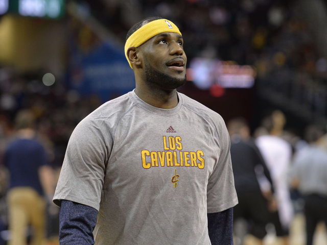 VIDEO: Cavs produce mock '30 for 30' on LeBron's headband