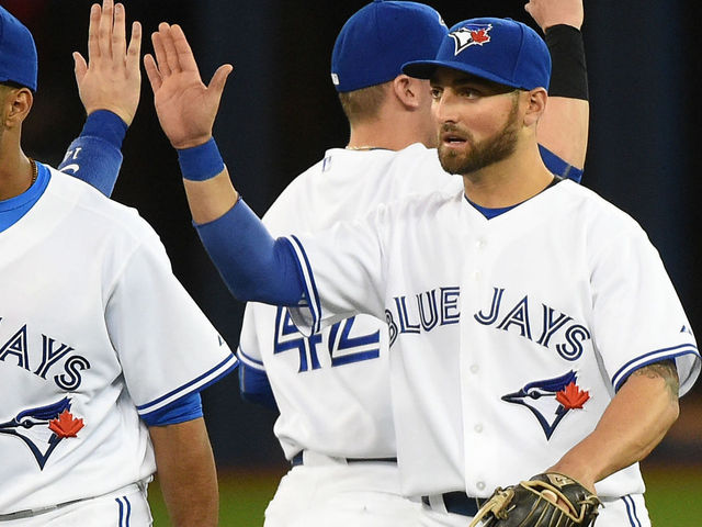 VIDEO: Blue Jays' Pillar vies for catch of the year with impossible grab at Rogers Centre