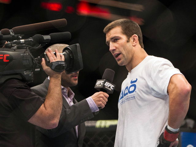 Luke Rockhold: 'I wish nothing good for Vitor (Belfort)'