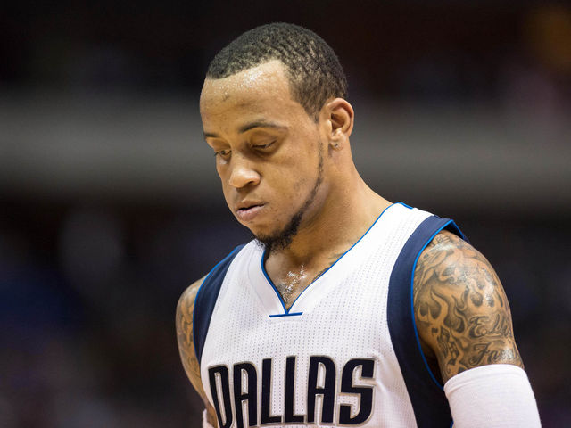 Report: Mavericks will try to move Ellis if he picks up player option