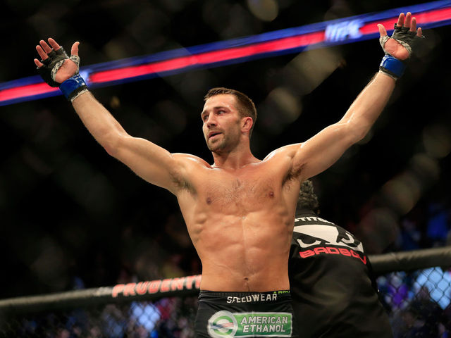 UFC on FOX 15: Rockhold runs through Machida; Jacare submits Camozzi
