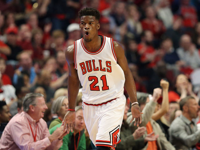 VIDEO: Jimmy Butler sings Taylor Swift classics on The Jimmy Butler Show