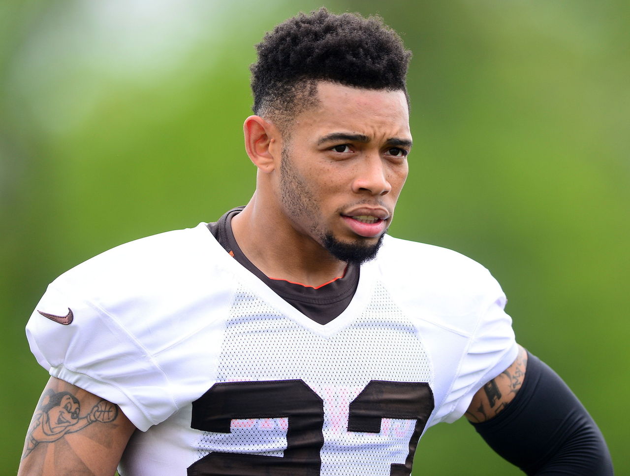 Browns cornerback Joe Haden's season ended by concussions