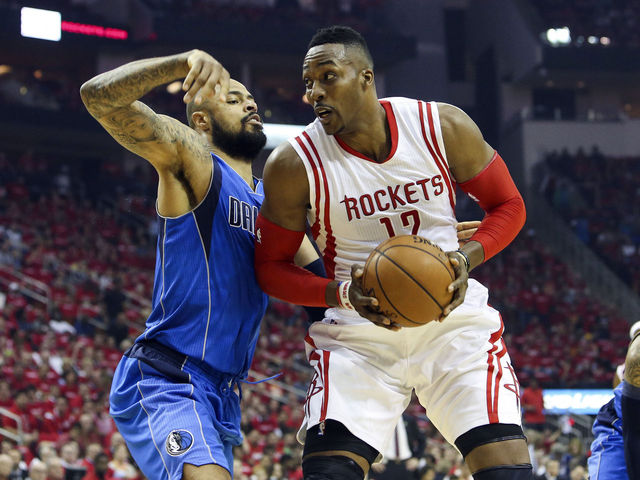VIDEO: Mavericks and Rockets co-hosting a block party