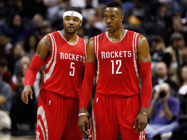 Rockets up 2-0: Howard and Smith hook up to smash on Mavericks