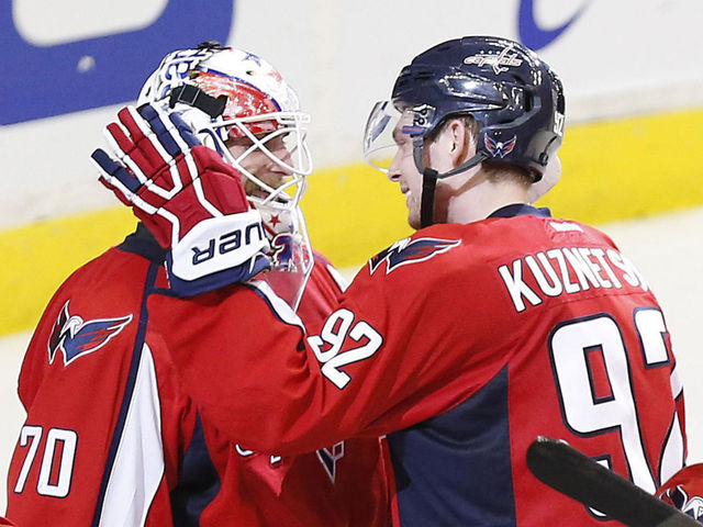 Kuznetsov, Capitals push Islanders to brink of elimination with Game 5 rout