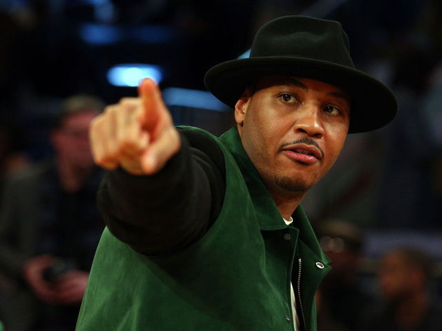 Anthony takes Porzingis, other Knicks to Puerto Rico