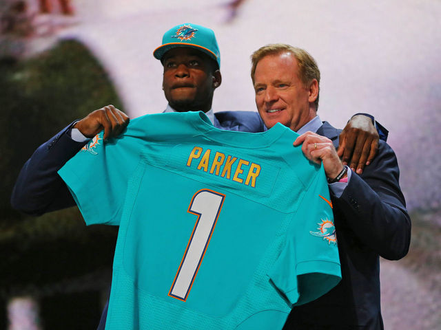Dolphins land WR DeVante Parker at 14th overall