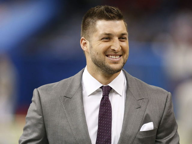 Tebow received offer from Venezuelan baseball team