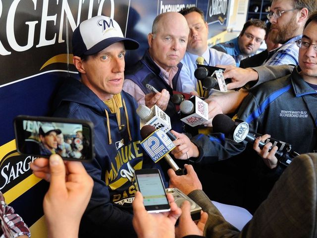 Brewers new manager Craig Counsell gets 1st career win