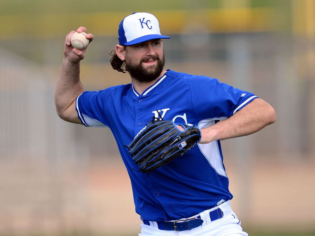 Royals activate Hochevar from DL; option Finnegan back to Double-A