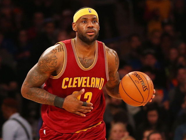 LeBron passes Bird, Nash on all-time playoffs assist list