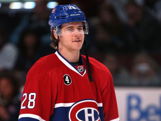 Canadiens' Beaulieu suffered fractured sternum on hit by Senators' Karlsson