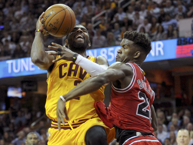Kyrie Irving playing through foot strain: 'I don't make any excuses for myself'