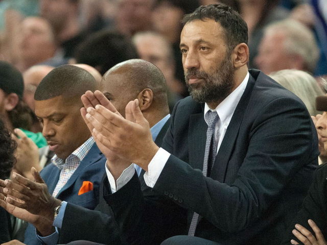 Kings' owner Ranadive: Divac making all basketball decisions